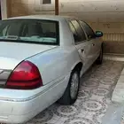 فورد جراند ماركيز2006 الفحص منتهي الاستماره باقي لها 3 شهور