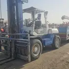 رافعه شوكية للايجار