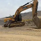 معدات إيجار بوكلينات و شيولات و دركترات و دكاكه
