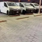 يوجد عدد خمس باصات بضاعه 2026 بنزين للايجار للشركات