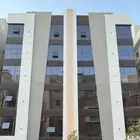 شقق فاخره وعصريه بمساحات جدا  رائعه تملكها الان