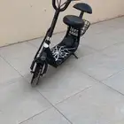 سكوتر نظيف للبيع
