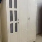عندي خزانه متر ونص جهه تعليق وجهه تسفيط وسرير متر ونص وجدد