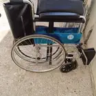 عربيات. كبار السن وذوي الاحتياجات الخاصه