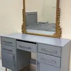 للبيع تسريحه وسرير نفرين ب دروجه يمين ويسار نظيفه