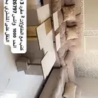 كنب مع طاولاته