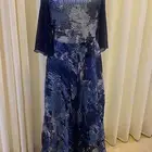 فستان من براند اجنر