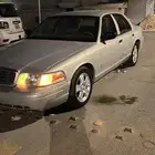 كراون فكتوريا اللون ذهبي 2011