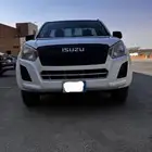 ايسوزو وارد باخشب نظيف جدا