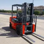 فوركلفت رافعة شوكية 3 طن ديزل موديل 2013