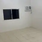 غرف للايجار بجوار سوق العنقري