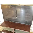 طاوله تلفزيون مع شاشه