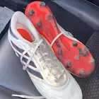 للبيع تيشرتات وجزمه