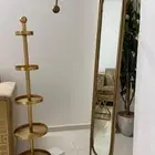 علاقة عباية وستاند عطور