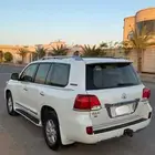 لاندكروزر 2015 قيرعادي فل كامل شرط ونش دفلك ثلاجة مكيف كامل