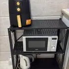 مايكرويف وقلايه هوائيه مع ركن مطبخ