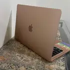 لا بتوب أبل للبيع