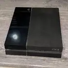 بلاستيشن سوني 4 نظيف مع 5 ايدي قير و2 منصة شحن