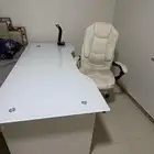 مكتب للبيع