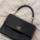 شنطة ماركة روبرتو كفالي اصلي 100