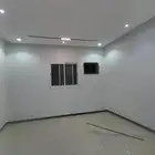شقة للبيع ثلاث وصالة بحي الرمال الذهبي