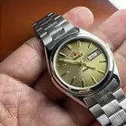 ساعه اورينت يابانيه