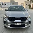 كيا سونيت 2023 رمادي