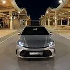 كامري LE بانزيم 2025 فضي وكالة