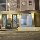 دور علوي للإيجار في حي بدر   مجهز بمطبخ ومكيفات