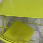مكتبه