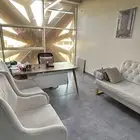 مكتب مؤثث بالكامل مع التكييف حي غرناطه للتقبيل او بيع اثاث