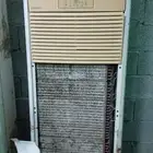 ثلاثه مكيفات دولاب بحالة جيدة جدا