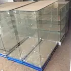 رفوف و دولايب خشب وزجاج جميع المحلات