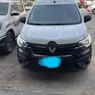 رينو دوكر فان 2023