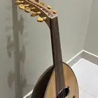 اله موسيقيه عود