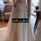 فستان للبيع مستعمل