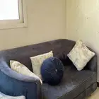 كنب واحد مزدوج واحد فردي خالي من العيوب شبه جديد