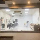 صالون حلاقه للتقبيل