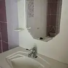 مغاسل رخام عدد اثنين نظيف