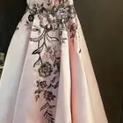 فساتين للبيع استخدام واحد