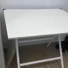 مرسم هندسي بحالة ممتازة