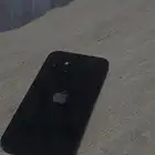 ايفون 12للبيع نضيف بطاريه 100