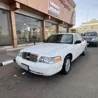 للبيع فورد فكتوريا 2004