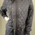 جاكيت نسائي Barbour الكلاسيكي المبط ن