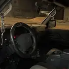 نظيف الجيب من الصدام لصدام بس فيه ونه بالكرونه موديل 97