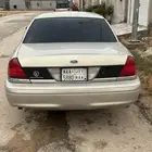 فورد فكتوريا 2008 ممشى 270 الف نظيف