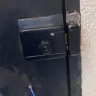 قفل الباب الذكي الخارجي عليك القفل وعلينا التركيب
