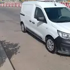رينو دوكر فان ثلاجة 2024