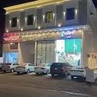 شقة للإيجار عزاب حي الرحمانية شامل الماء والكهرباء
