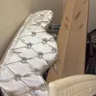 طاوله ومكنسه واثاث منزلي